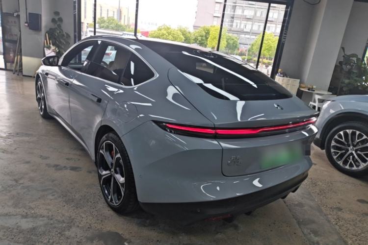 NIO ET5 2022 — 4