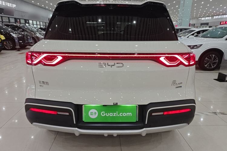 BYD Yuan Up 2025 — 5