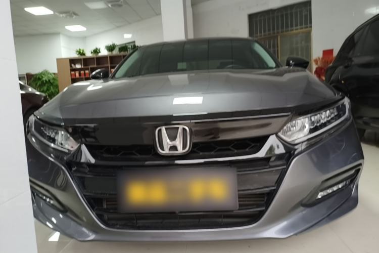 Honda Accord 2018 — 2