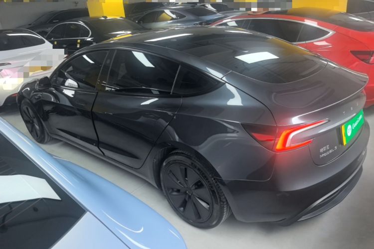 Tesla Model 3 2023 — 5