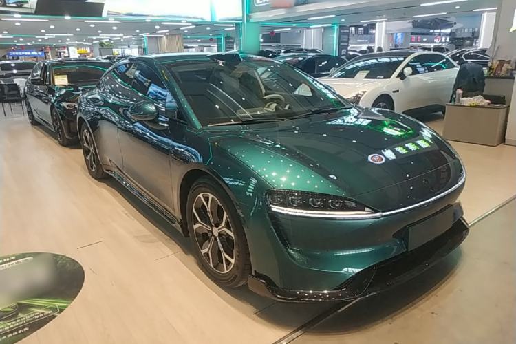 Luxeed S7 2026 — 3