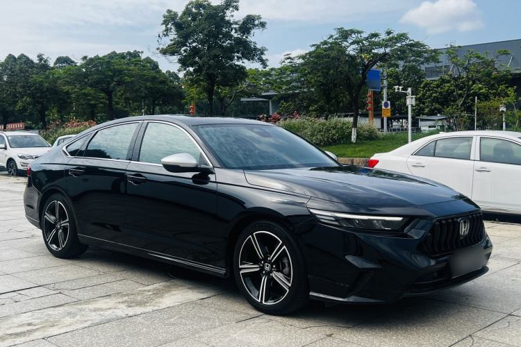 Honda Accord 2023 — фото 3