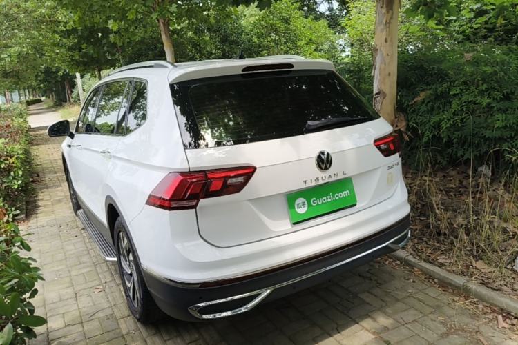 Volkswagen Tiguan L 2023 — 4