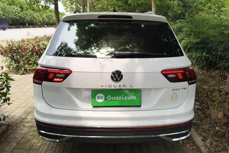 Volkswagen Tiguan L 2023 — 5