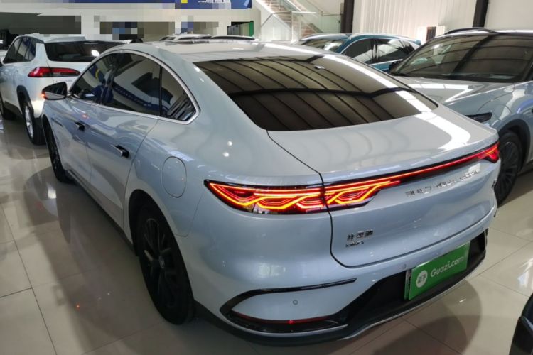 BYD Han 2025 — 4