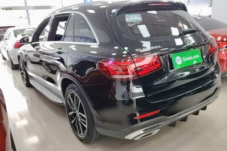 Mercedes-Benz GLC 260 L 2020 — фото 4