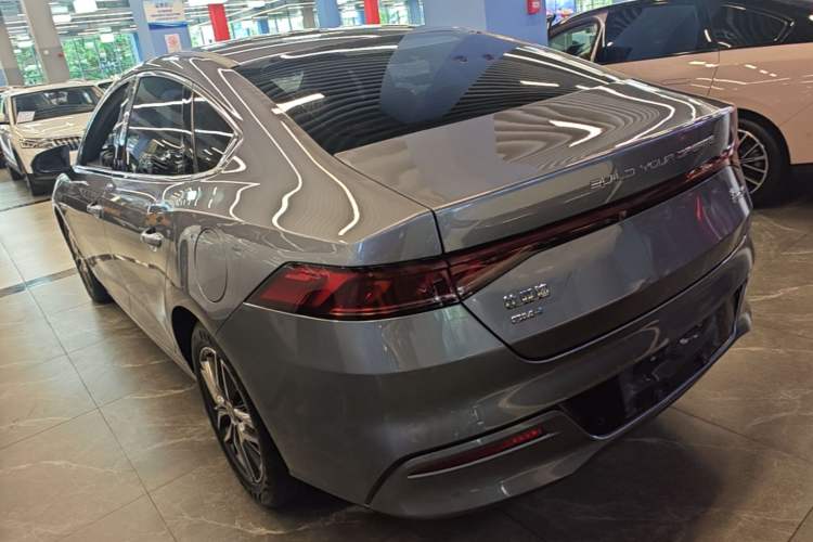 BYD Qin PLUS 2021 — 4