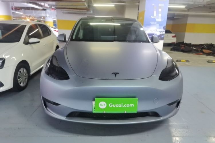 Tesla Model Y 2022 — 2