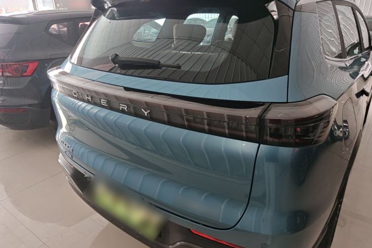 Chery Tiggo 8 Plus C-DM 2025 — фото 5