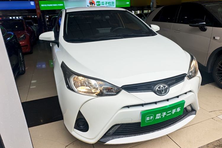 Toyota Yaris 2021 — фото 3