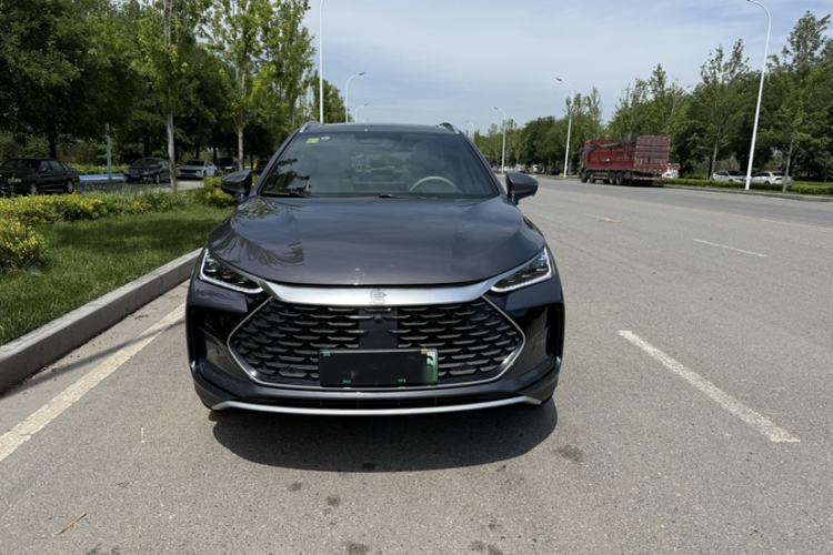 BYD Tang 2025 — 3