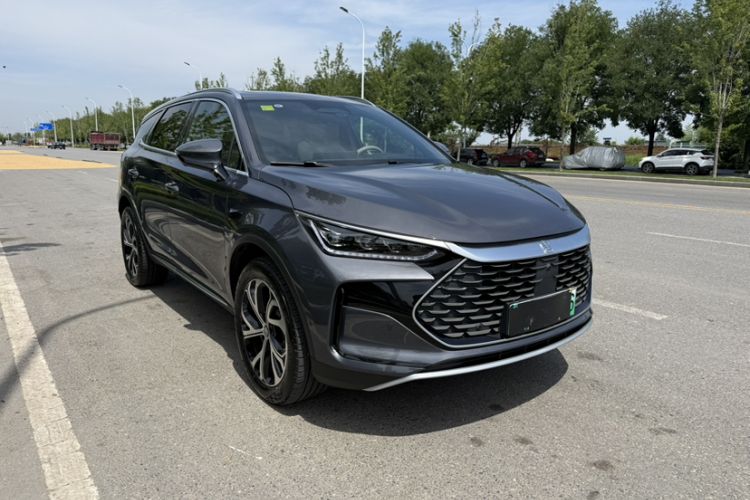 BYD Tang 2025 — 4