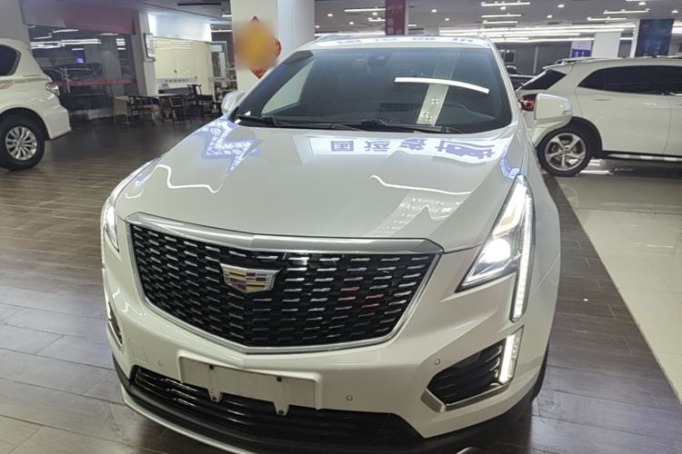 Cadillac XT5 2022 — фото 2