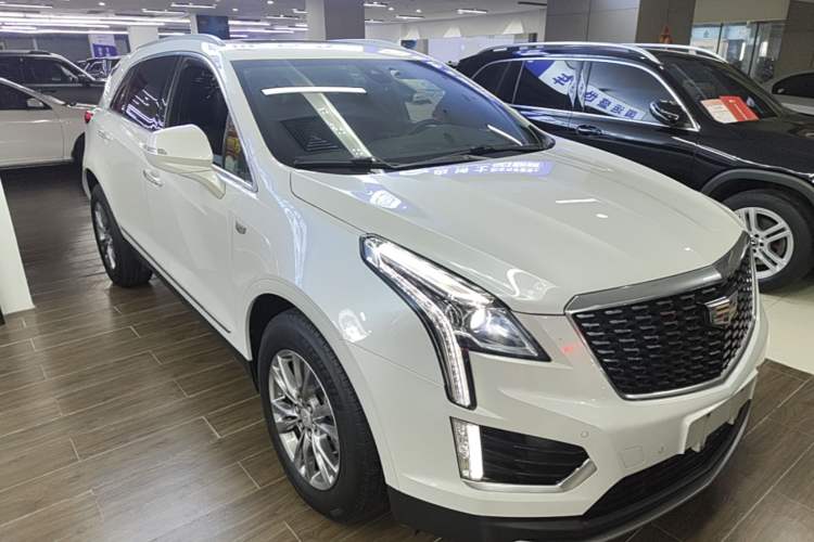 Cadillac XT5 2022 — фото 3
