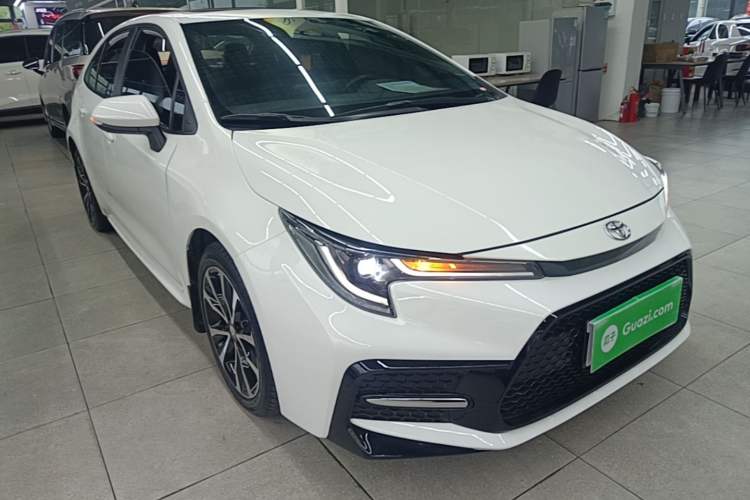 Toyota Corolla 2022 — 3