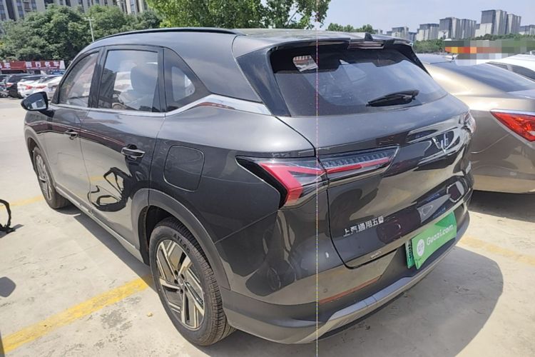 Wuling Xingguang S 2025 — 4