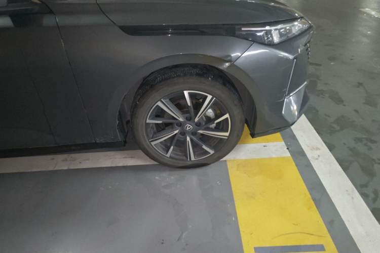 ChangAn Eado 2024 — 5