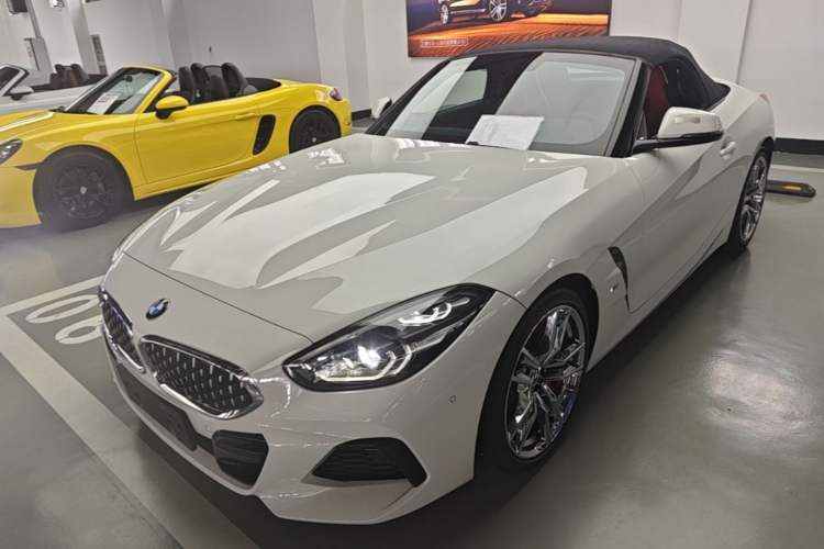 BMW z4 2022 — фото 1