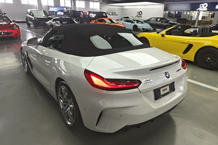 BMW z4 2022 — фото 4
