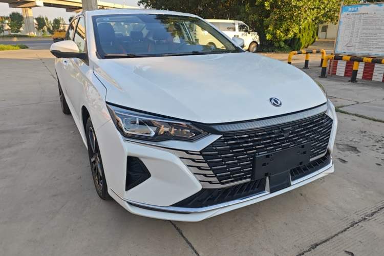 Dongfeng Aeolus aeolus yixuan max 2024 — фото 3