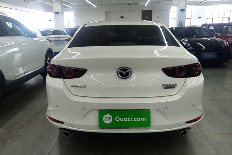 Mazda 3 2023 — 5