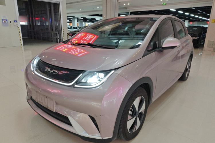 BYD Dolphin 2023 — фото 1