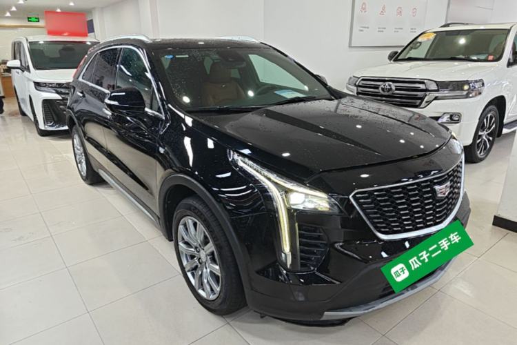 Cadillac xt4 2022 — фото 3