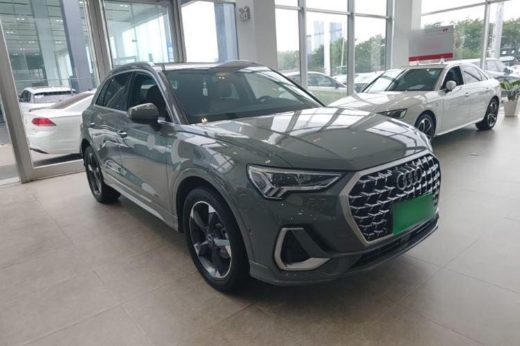 Audi Q3 2024 — 3