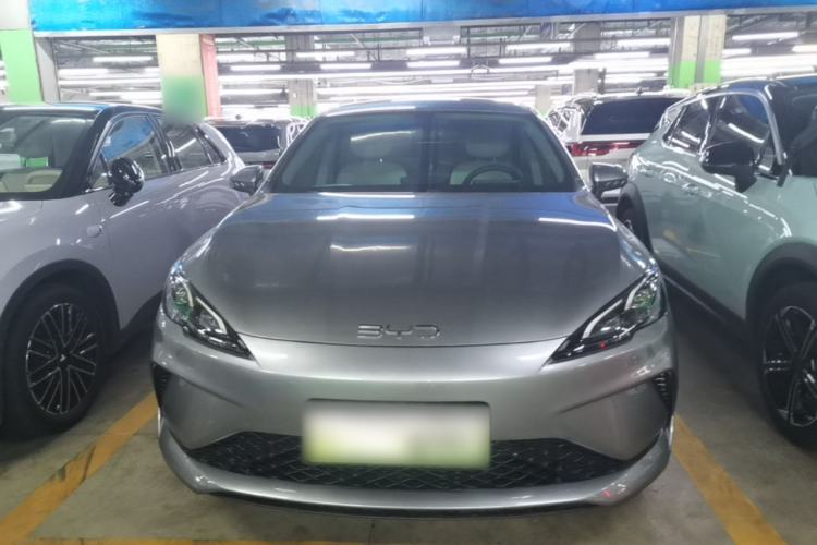 BYD Seal 05 DM-i 2025 — фото 2