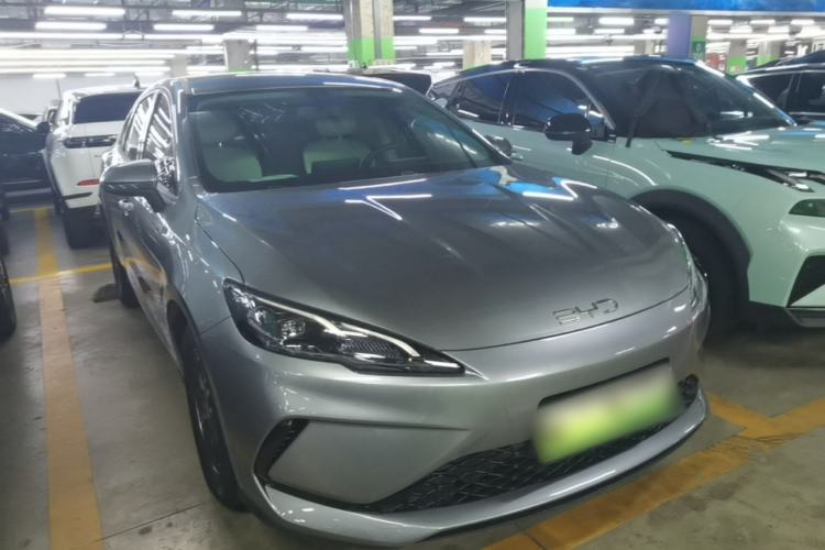 BYD Seal 05 DM-i 2025 — фото 3