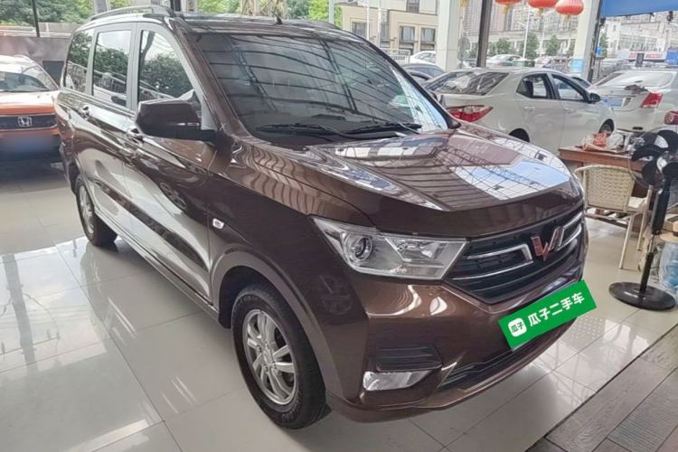 Wuling Hongguang 2021 — 3