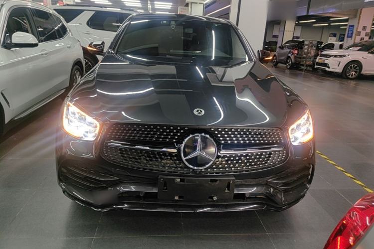 Mercedes-Benz GLC 260 2020 — 2