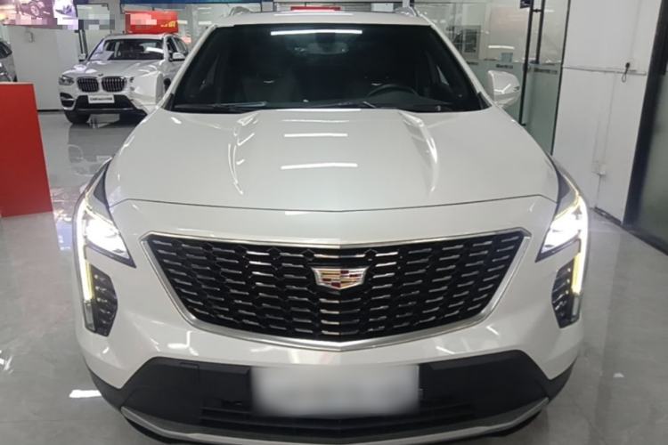 Cadillac XT4 2021 — фото 2