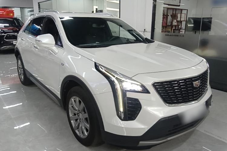 Cadillac XT4 2021 — фото 3