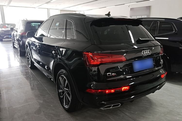Audi Q5 2024 — 4