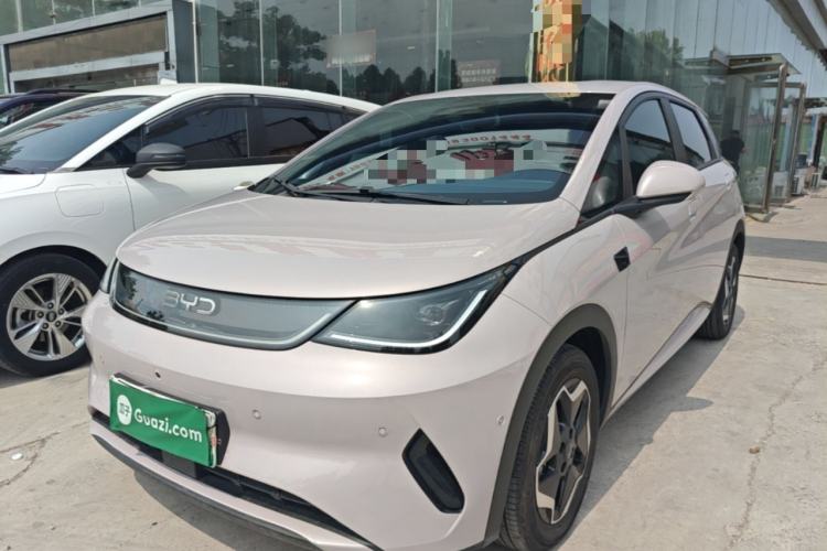 BYD Dolphin 2025 — фото 1