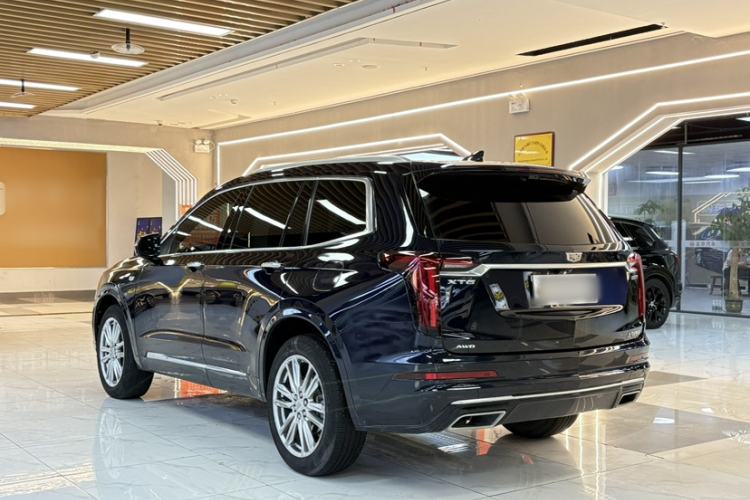 Cadillac xt6 2022 — фото 3