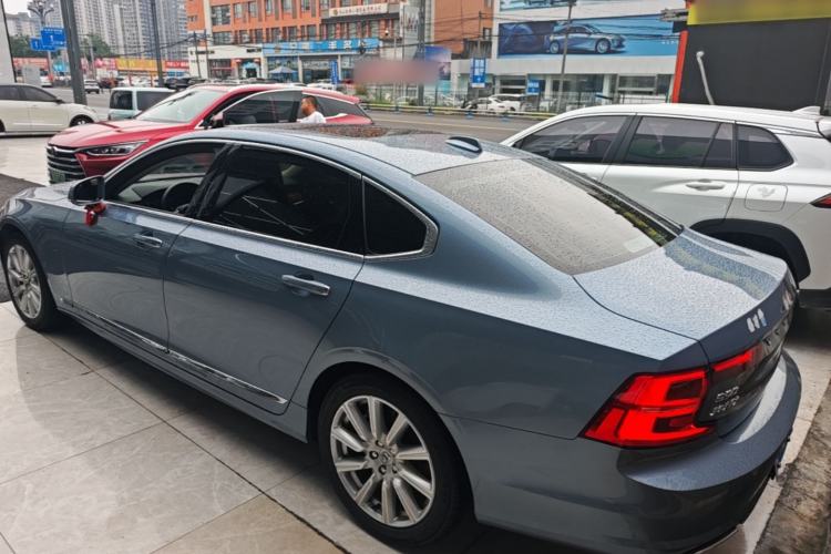 Volvo S90 2020 — 4