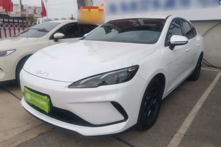 BYD Seal 05 DM-i 2025 — фото 1