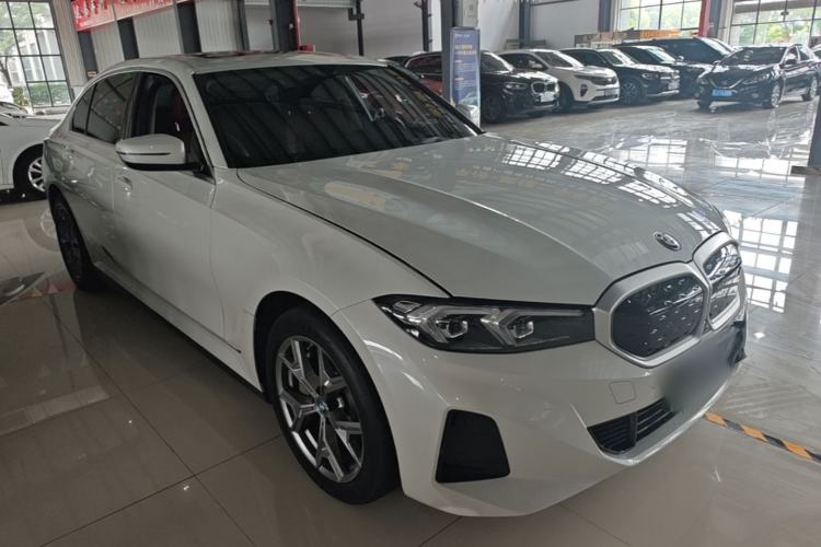BMW i3 2022 — 3