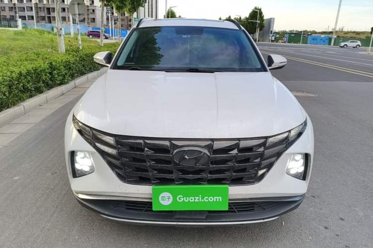 Hyundai Tucson 2023 — 2
