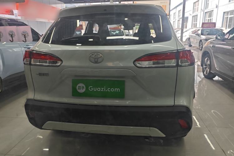 Toyota Corolla Cross 2026 — 5