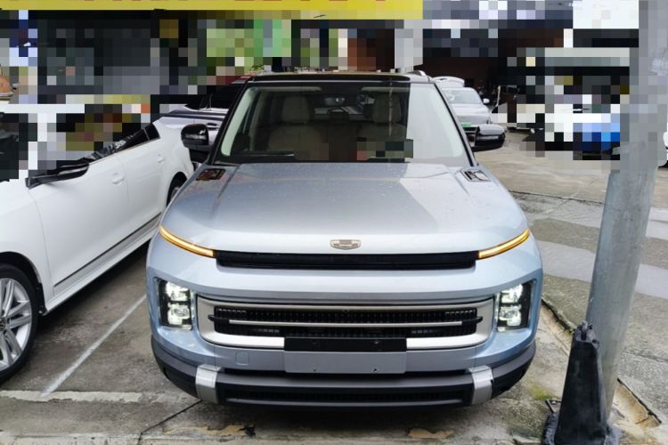 Geely Icon 2023 — 2