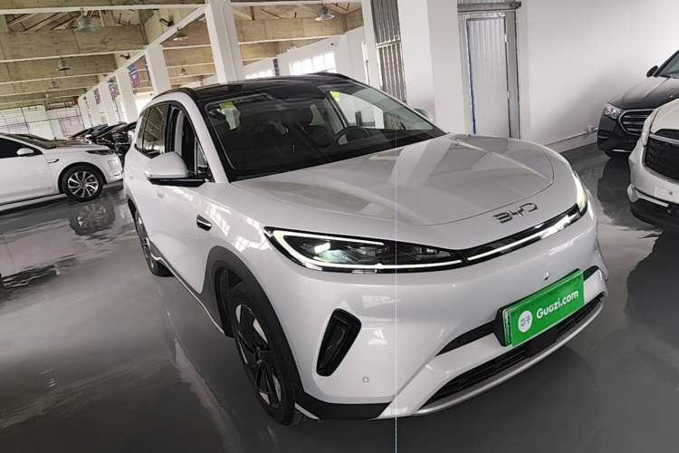 BYD Sealion 05 EV 2025 — 3