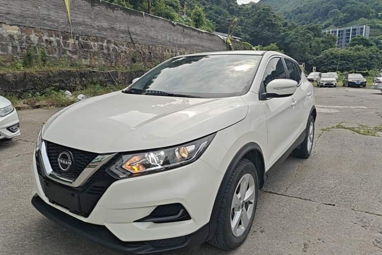 Nissan Qashqai 2023 — фото 1