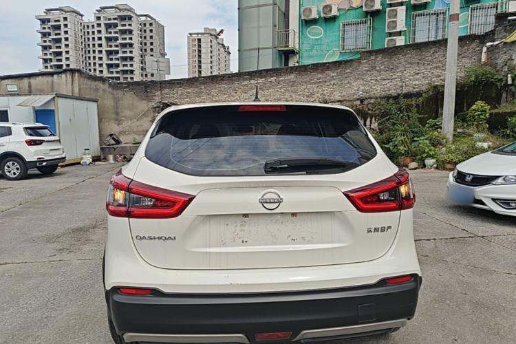 Nissan Qashqai 2023 — фото 5