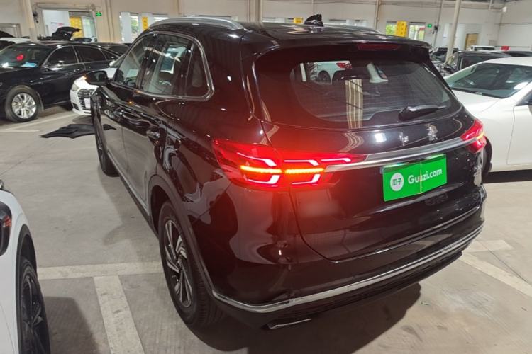 Hongqi HS5 2022 — 4