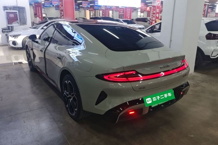 Xiaomi SU7 2024 — 4