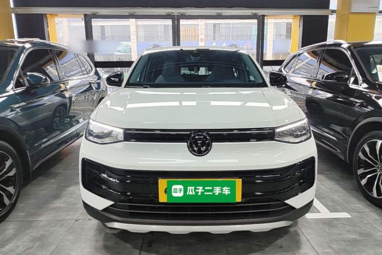 Volkswagen Tharu 2026 — 2