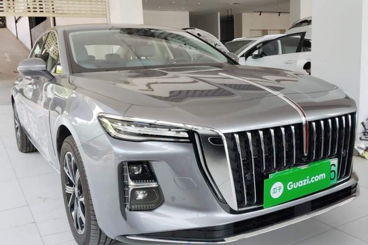 Hongqi H5 PHEV 2025 — фото 3